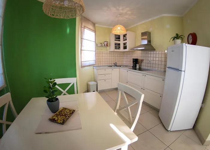 Captain's House Apartment